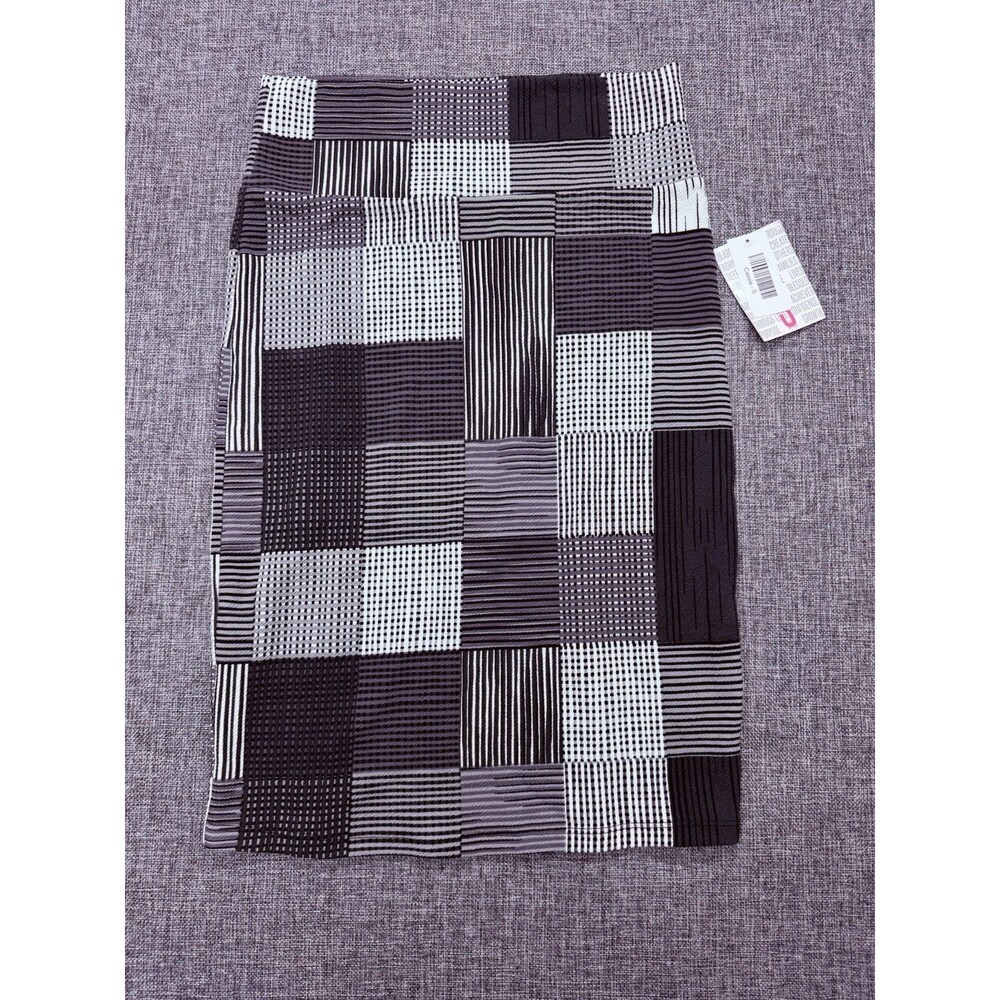LULAROE CASSIE Pencil Skirt Monochrome Geometric Patchwork Small S 6-8 NWT